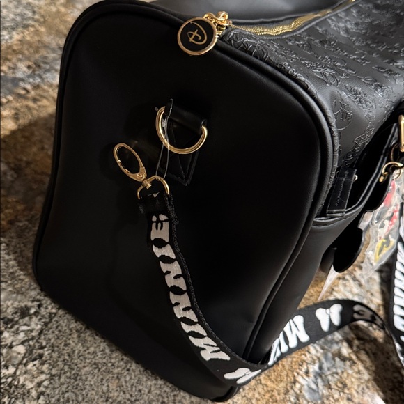 Disney Minnie Mouse Weekender Bag - Picture 5 of 5